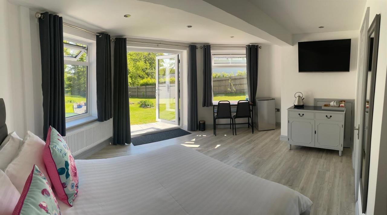 Stunning contemporary 1 bedroom En-suite Annexe Plymouth Extérieur photo