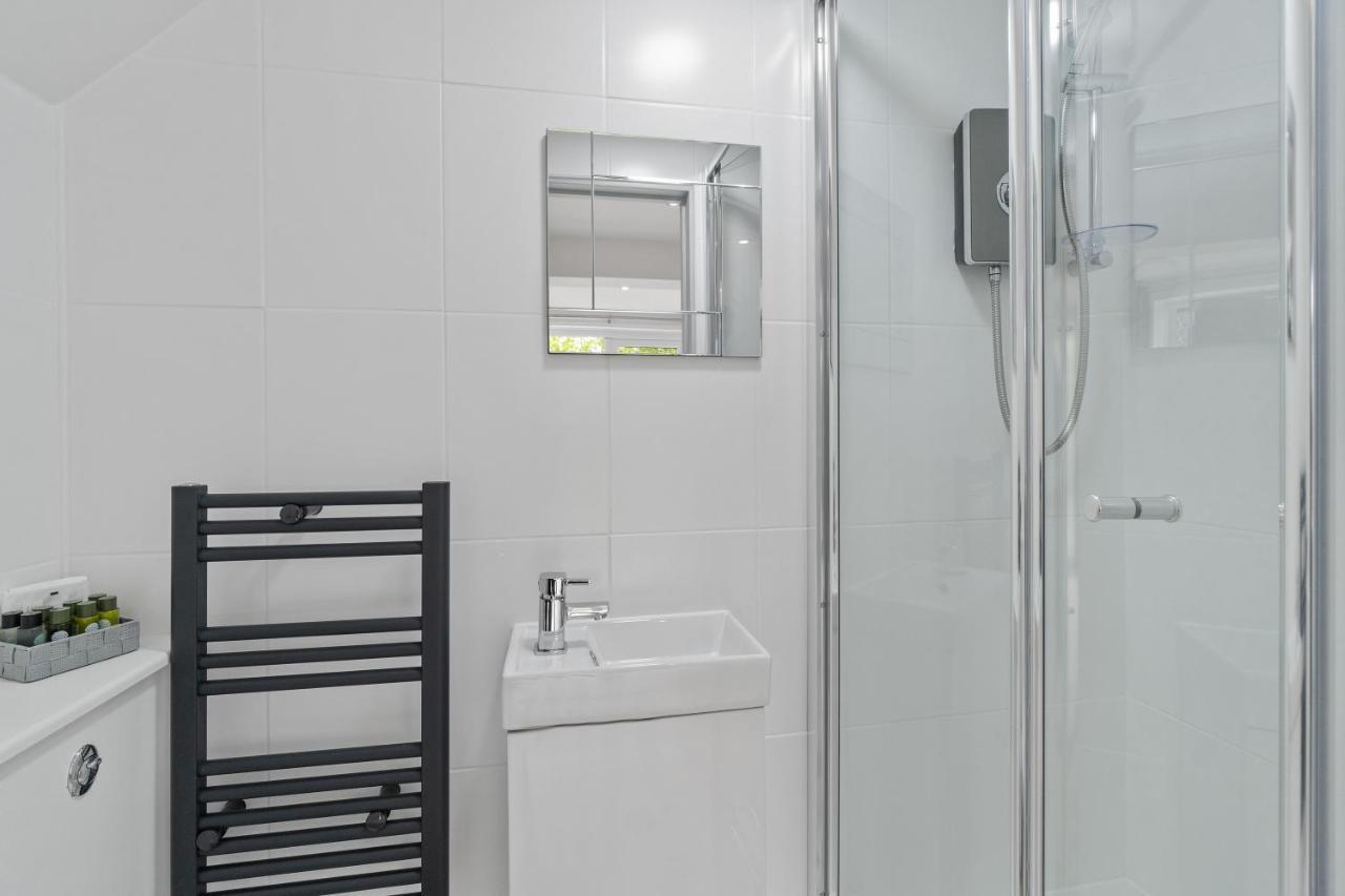 Stunning contemporary 1 bedroom En-suite Annexe Plymouth Extérieur photo